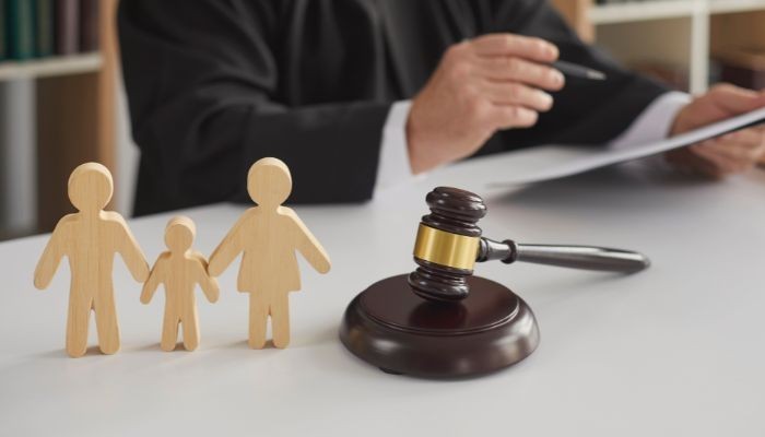 child-custody-in-uae-big-0