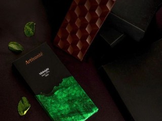 Savoring the Intensity: A Guide to Choosing the Best Dark Chocolates?