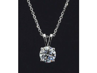Stunning Diamond Solitaire Pendant – A Perfect Touch of Elegance