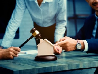 Real Estate Attorney Consultation