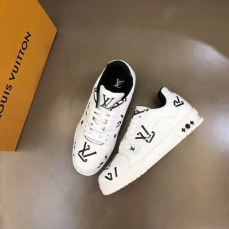 louis-vuitton-lv-trainer-sneaker-big-3