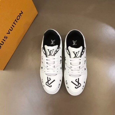 louis-vuitton-lv-trainer-sneaker-big-2