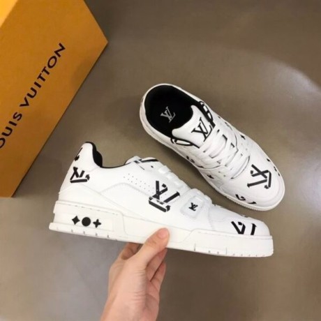 louis-vuitton-lv-trainer-sneaker-big-1