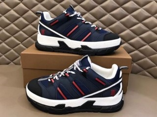 BURBERRY UNION SNEAKERS