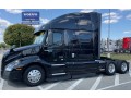 explore-our-range-of-pre-owned-commercial-trucks-for-sale-small-1