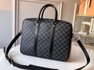 Louis Vuitton Porte-Documents Voyage PM Reps