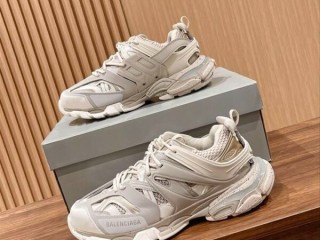 BALENCIAGA TRACK TRAINERS BEIGE