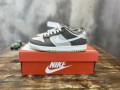 nike-sb-dunk-low-sneaker-small-0