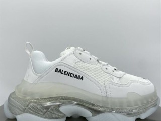 BALENCIAGA TRIPLE S IN WHITE