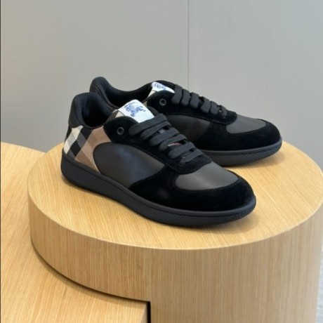 burberry-suede-and-house-check-black-sneaker-reps-big-0