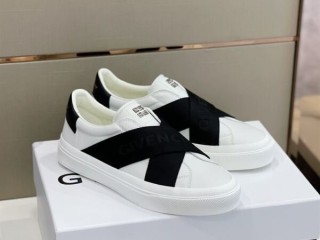 GIVENCHY CITY SPORT SNEAKERS IN LEATHER WITH DOUBLE WEBBING STRAP