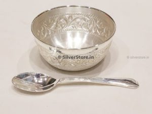 Why a Silver Bowl & Spoon Set is the Perfect Gift for a Newborn