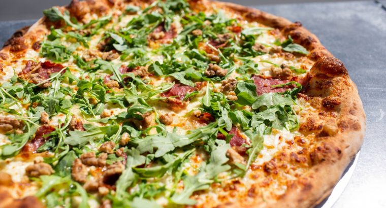 Best Pizza in Huntington Beach – Oceanfront Dining at Sahara Sandbar