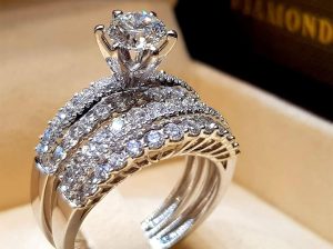 Elegant***Diamond***Jewellery***Crafted***for***Real***Moments