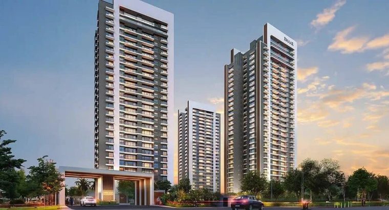 Ultra-Luxury***4***and***5***BHK***Flats***in***Gurgaon